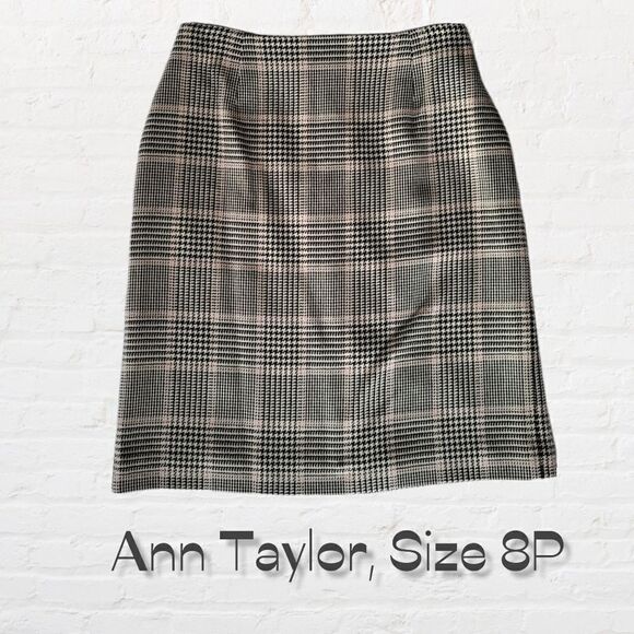 Ann Taylor Wool Skirt Houndstooth Plaid Pencil Skirt Women's Size 8P - Picture 1 of 5
